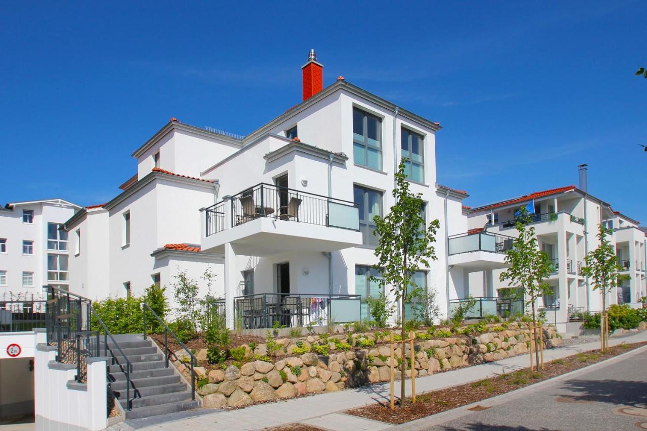 Zentrale Fewo Mit Terrasse, Gratis Nutzung Vom Ahoi Erlebnisbad Und Sauna In Sellin - Villa Anni Fewo 02 Гьорен Екстериор снимка