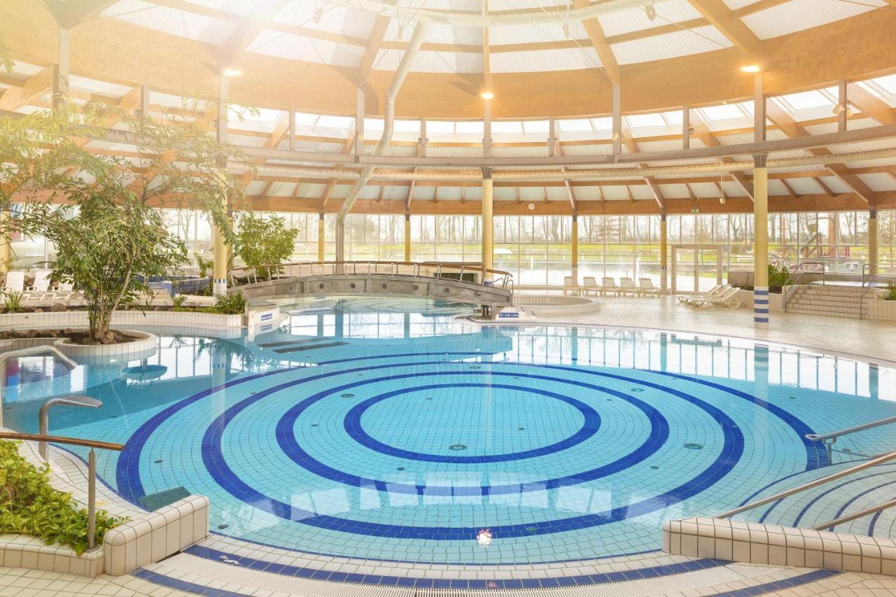 Zentrale Fewo Mit Terrasse, Gratis Nutzung Vom Ahoi Erlebnisbad Und Sauna In Sellin - Villa Anni Fewo 02 Гьорен Екстериор снимка