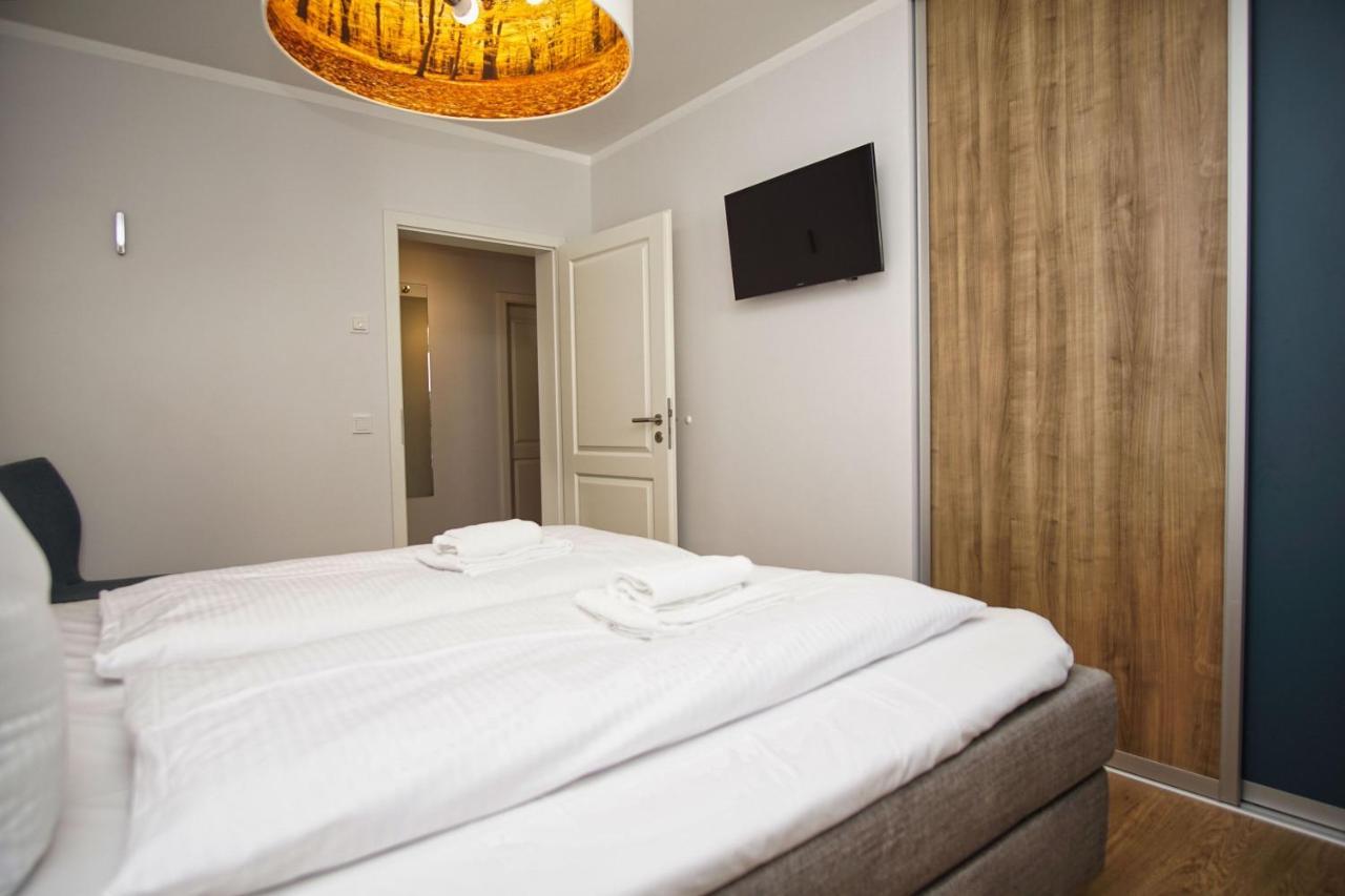 Zentrale Fewo Mit Terrasse, Gratis Nutzung Vom Ahoi Erlebnisbad Und Sauna In Sellin - Villa Anni Fewo 02 Гьорен Екстериор снимка