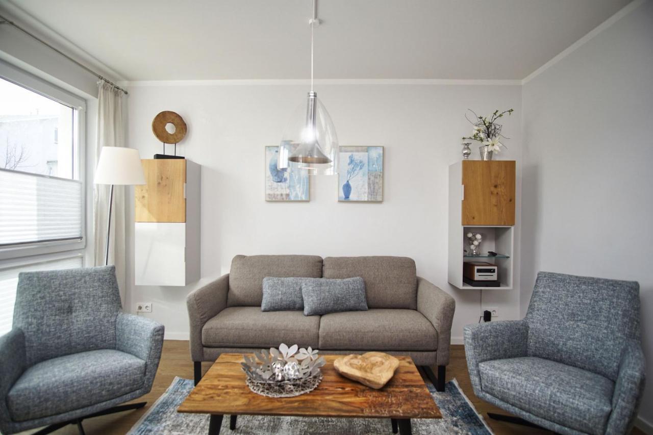 Zentrale Fewo Mit Terrasse, Gratis Nutzung Vom Ahoi Erlebnisbad Und Sauna In Sellin - Villa Anni Fewo 02 Гьорен Екстериор снимка