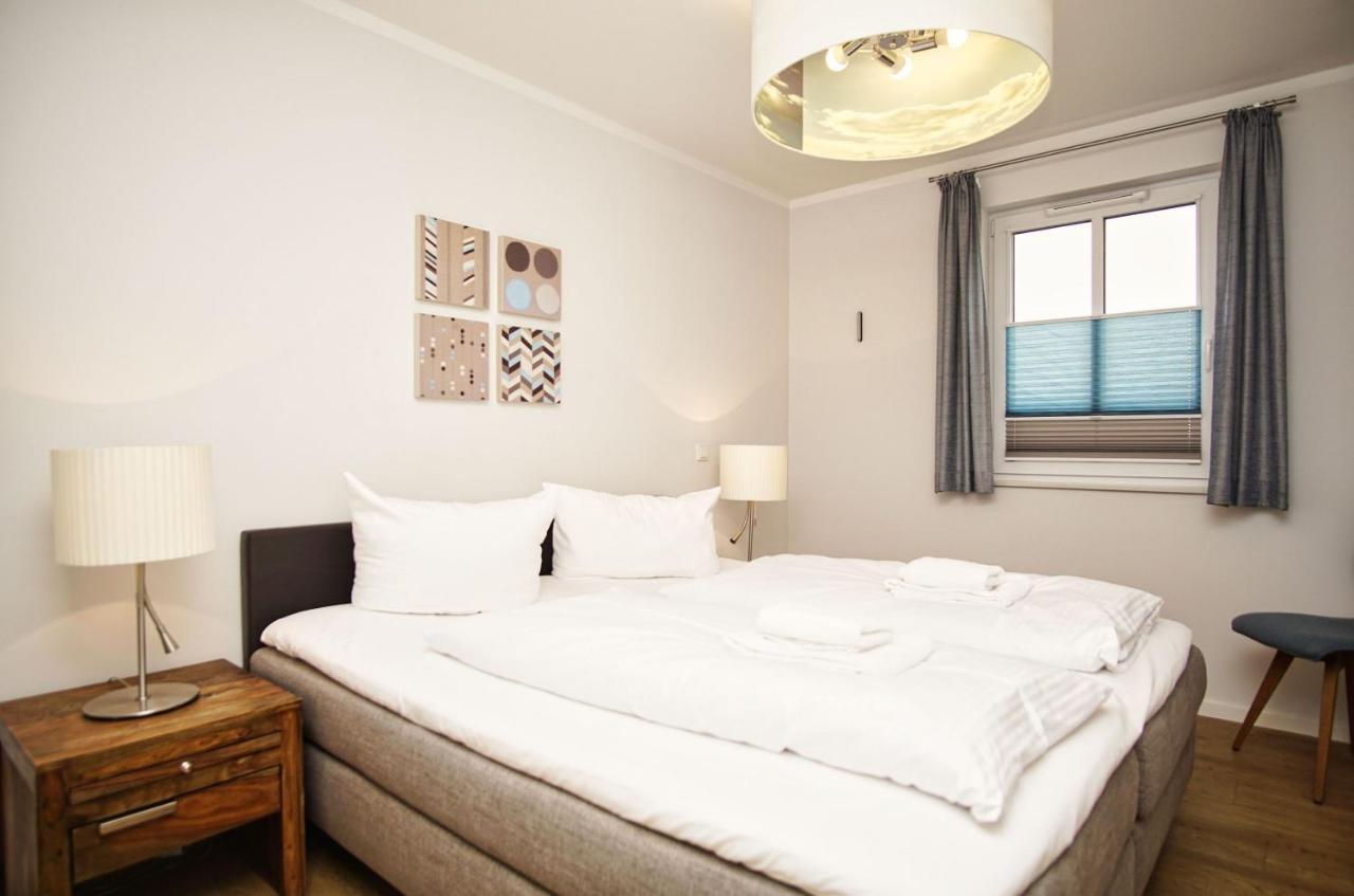 Zentrale Fewo Mit Terrasse, Gratis Nutzung Vom Ahoi Erlebnisbad Und Sauna In Sellin - Villa Anni Fewo 02 Гьорен Екстериор снимка